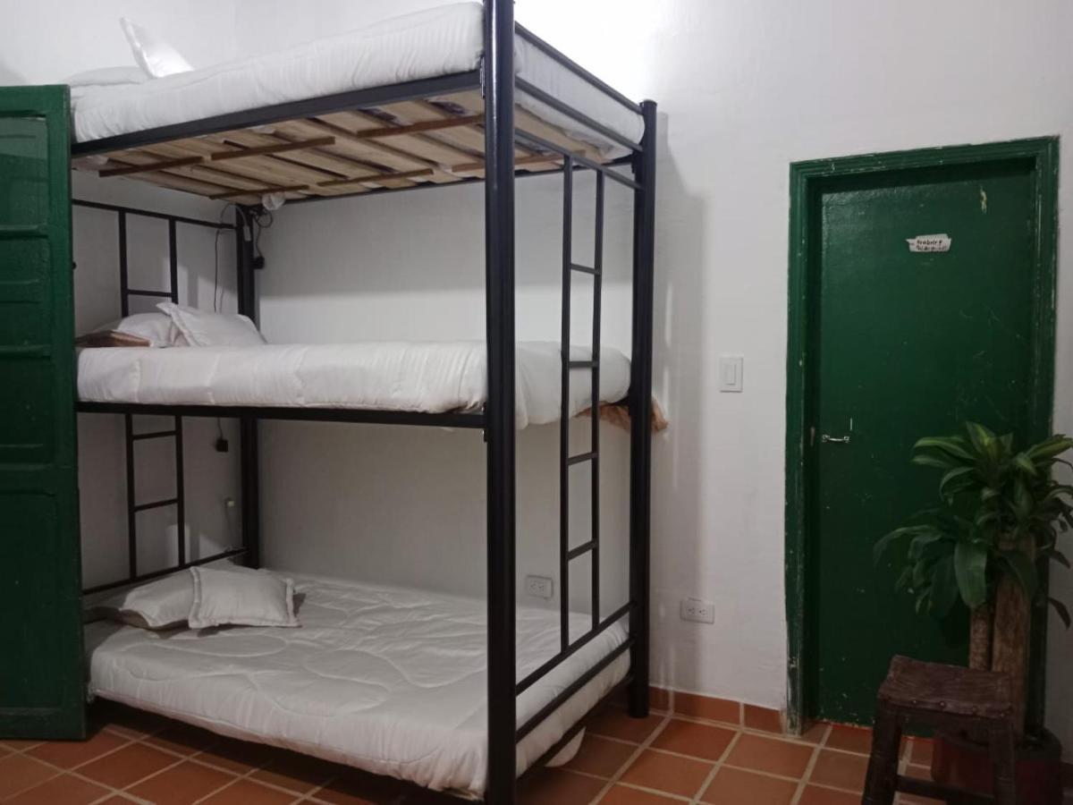 Casa De Lourdes - La Candelaria Богота Экстерьер фото