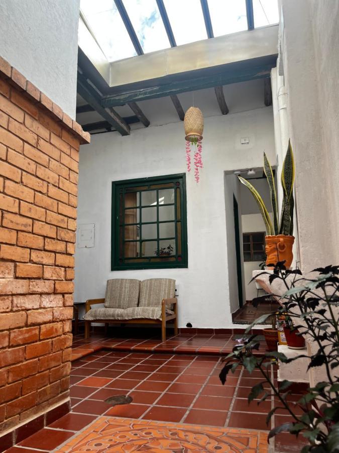 Casa De Lourdes - La Candelaria Богота Экстерьер фото